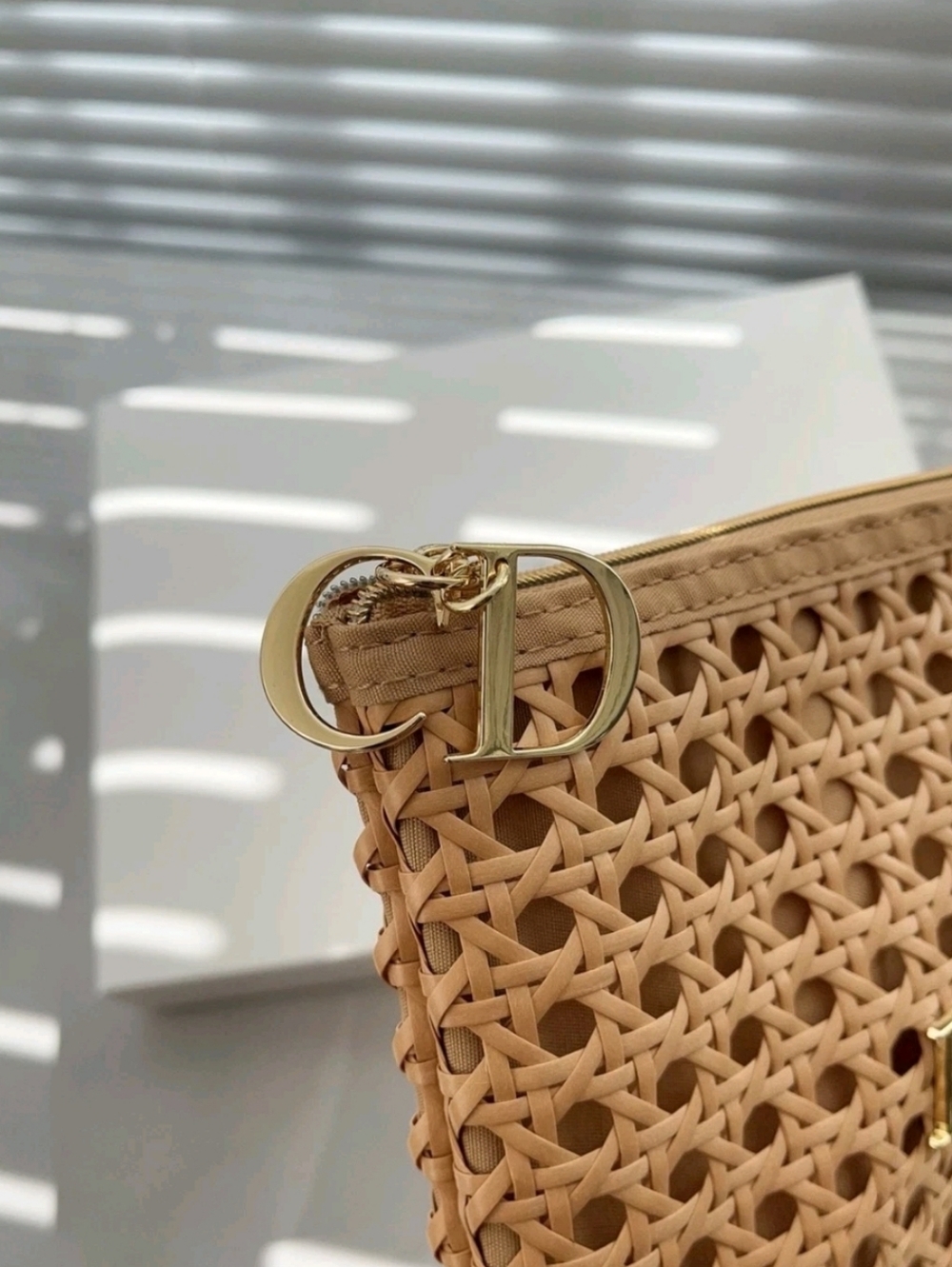 Beauty 2026 Summer Limited Edition Rattan Beige Cosmetic Pouch Storage Bag - Picture 5 of 6